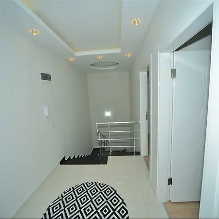 Apartment Luxurious Penthouse Sea-line